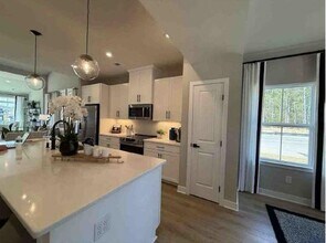 28 Crown St in Hardeeville, SC - Building Photo - Building Photo