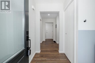 12 Lambs Ln in Bowmanville, ON - Building Photo - Building Photo