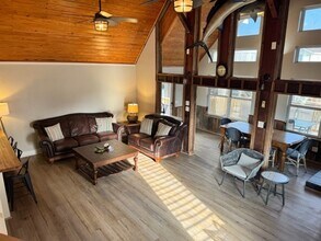 231 Schooner Dr in Freeport, TX - Building Photo - Building Photo
