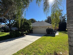 10324 Pointview Ct in Orlando, FL - Building Photo - Building Photo