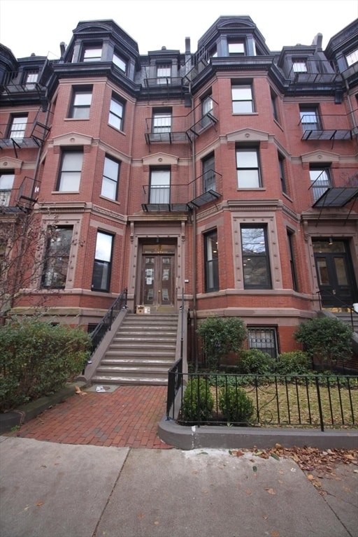 277 Beacon St in Boston, MA - Building Photo - Building Photo