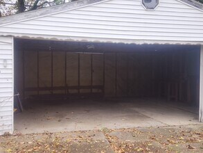 15864 Fielding St in Detroit, MI - Building Photo - Building Photo