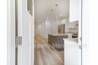 39 Belmont Ave in Asheville, NC - Building Photo - Building Photo