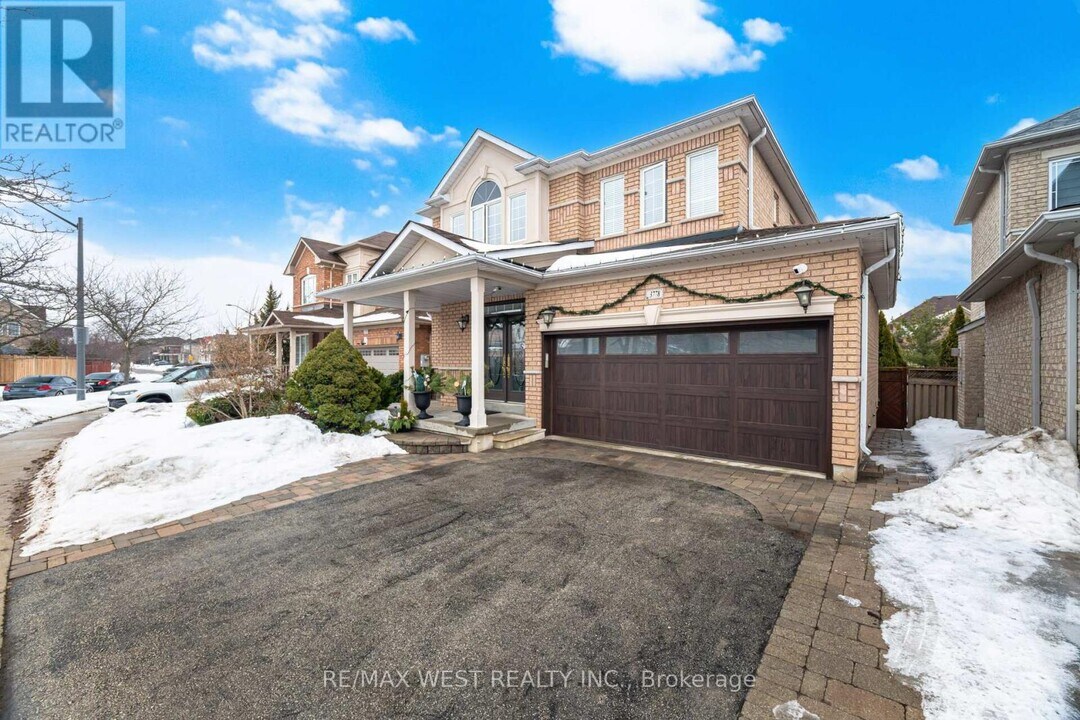3778 Arbourview Terrace in Mississauga, ON - Building Photo