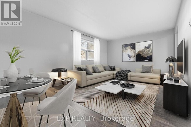 property at 744-744 Lincoln St