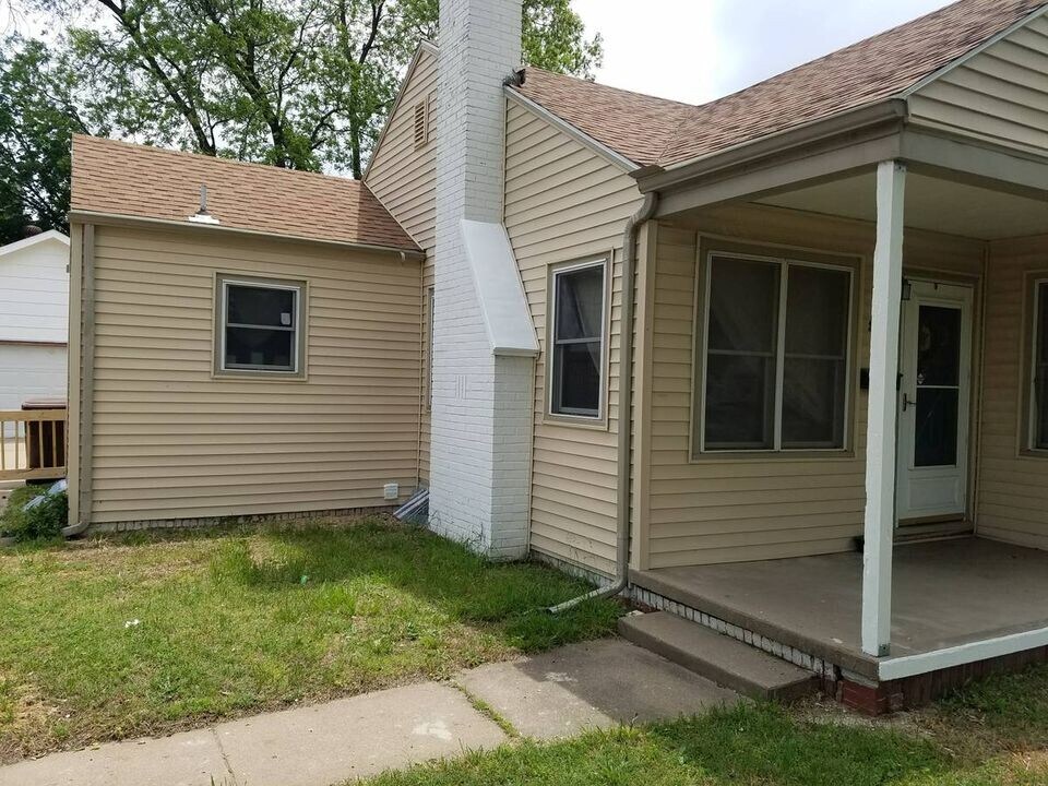 214 S McComas St in Wichita, KS - Building Photo