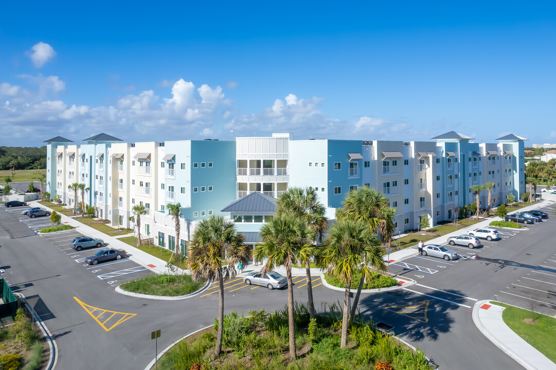 Heritage Park at Crane Creek in Melbourne, FL - Building Photo