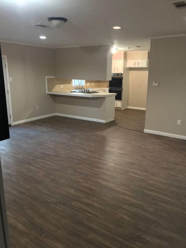 9730 Mesa Verde Ave in Baton Rouge, LA - Foto de edificio - Building Photo