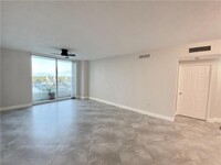 100 NE 6th St, Unit 601 in Boynton Beach, FL - Building Photo - Building Photo