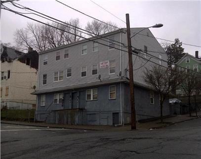37-41 N 3rd St in Paterson, NJ - Foto de edificio