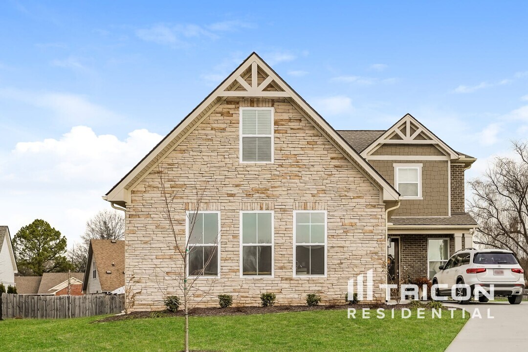 6205 Calmus Ct in Mount Juliet, TN - Building Photo