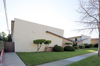 434 N Bedford St in La Habra, CA - Building Photo - Building Photo