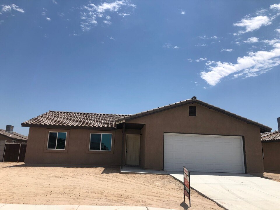 3677 S Susannah Dr in Yuma, AZ - Building Photo