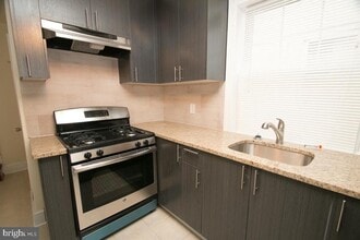 606 Reed St in Philadelphia, PA - Building Photo - Building Photo