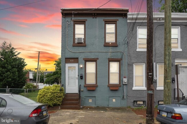property at 418 Vine St