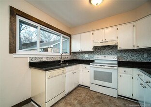 333 Vincelette St in Bridgeport, CT - Building Photo - Building Photo