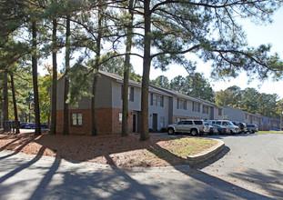 Village Square Apartments in Monroe, NC - Building Photo - Building Photo