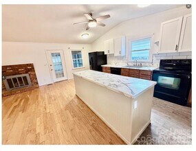 115 Setter Ct in Statesville, NC - Building Photo - Building Photo