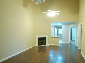1818 Rodd Field Rd in Corpus Christi, TX - Building Photo - Building Photo