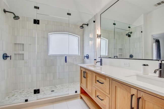 8109 Campeche Bay Pl in Round Rock, TX - Building Photo - Building Photo