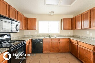 7938 Sonny Ridge in San Antonio, TX - Building Photo - Building Photo