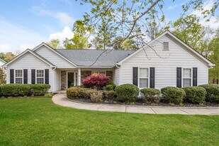 117 Highland View Pass in White, GA - Building Photo