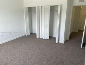 556 NE 5th St in Florida City, FL - Building Photo - Building Photo