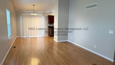 8426 N Ava Ave in Kansas City, MO - Building Photo - Building Photo