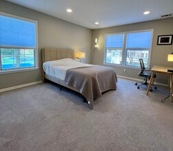 308 Trinity Ct, Unit 308 Trinity Court in Princeton, NJ - Building Photo - Building Photo