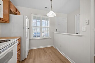 8024 River Watch Lane in Raleigh, NC - Building Photo - Building Photo