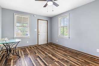 394 Orient Ave in St. Louis, MO - Building Photo - Building Photo