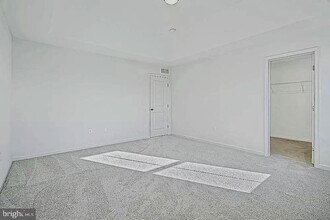 20 Shillington Ln in Carlisle, PA - Building Photo - Building Photo