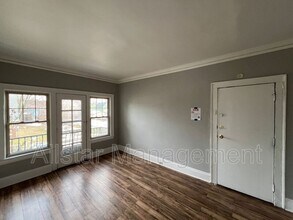 3628 E 142nd St in Cleveland, OH - Building Photo - Building Photo