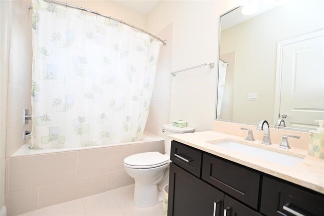 property at 5520 Kiam St