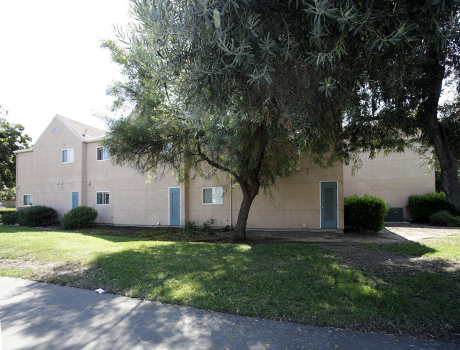 Gold Ridge in Rancho Cordova, CA - Foto de edificio - Building Photo