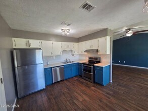 209 S Maryella Ave in Panama City, FL - Building Photo - Building Photo