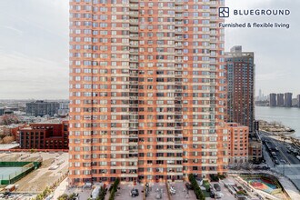 4-75-75 48th Ave in Queens, NY - Building Photo - Building Photo