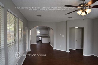 6805 Dougal Ave in Fort Worth, TX - Foto de edificio - Building Photo