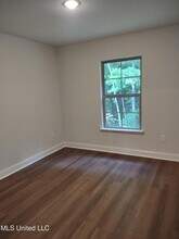 1007 Silver Cir in Pearl, MS - Building Photo - Building Photo