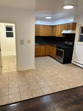 11111 227th St, Unit #2r in Queens Village, NY - Building Photo - Building Photo