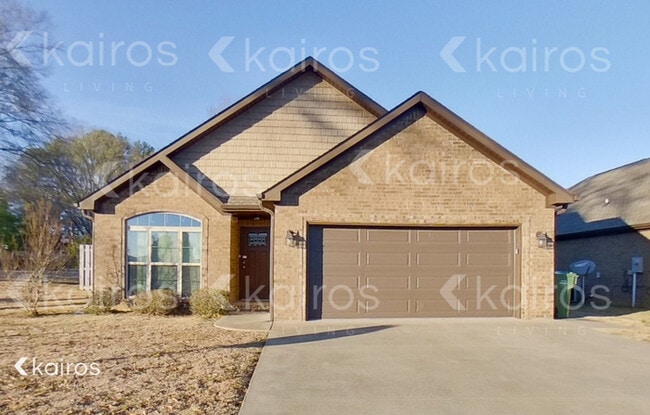 property at 101 Lyn Ln