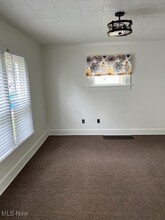 633 Fair Ave NW in New Philadelphia, OH - Building Photo - Building Photo