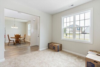 909 Freewoods Ct in Jacksonville, NC - Building Photo - Building Photo