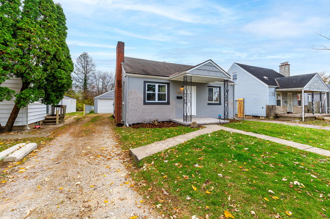 2243 Safford Ave in Columbus, OH - Building Photo - Building Photo