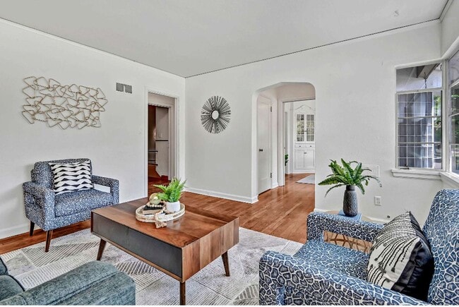 property at 707 N 17th St