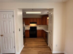 342 Cottonwood Creek Cir in Canton, GA - Building Photo - Building Photo