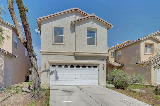 5028 Whistling Acres Ave in Las Vegas, NV - Foto de edificio - Building Photo