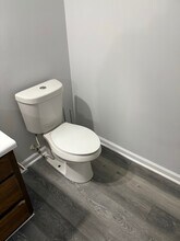 2630 Hitchcock Dr in Durham, NC - Foto de edificio - Building Photo