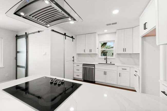 2535 Southwick St in Houston, TX - Building Photo - Building Photo