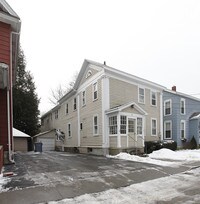 Building Photo - 30 Linden Ave Apartments in Oneonta, New York